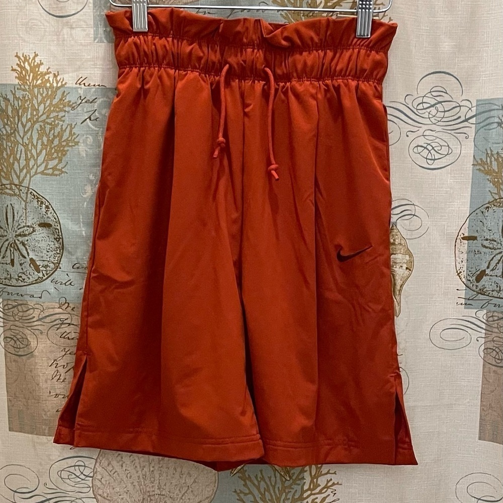 New Nike‎ Loose Fit High Rise Burnt Orange Swish XS Move To Zero Athletic Shorts